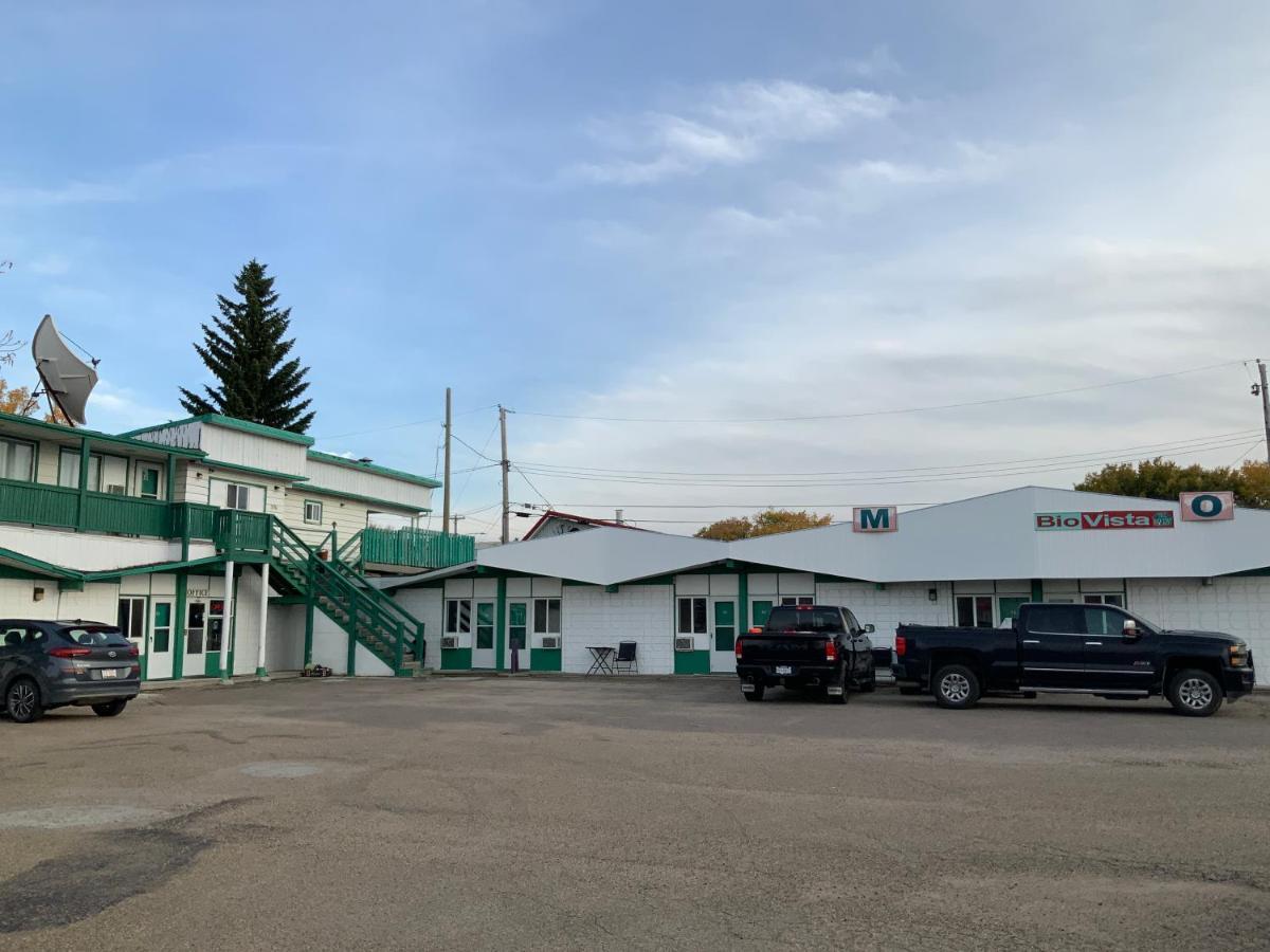 Bio Vista Motel Wainwright Exterior photo